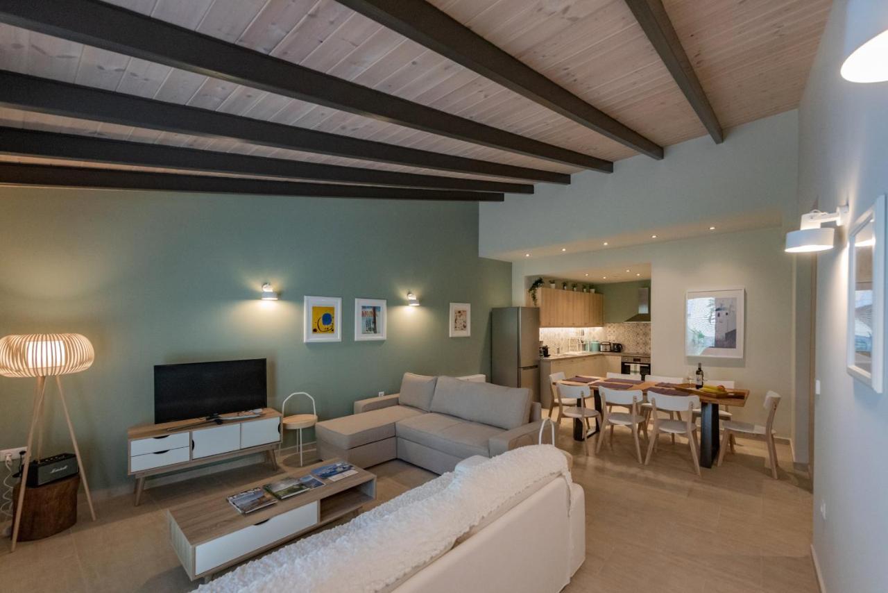 Linas Home - Kalamata Mediterranean Villas Luaran gambar