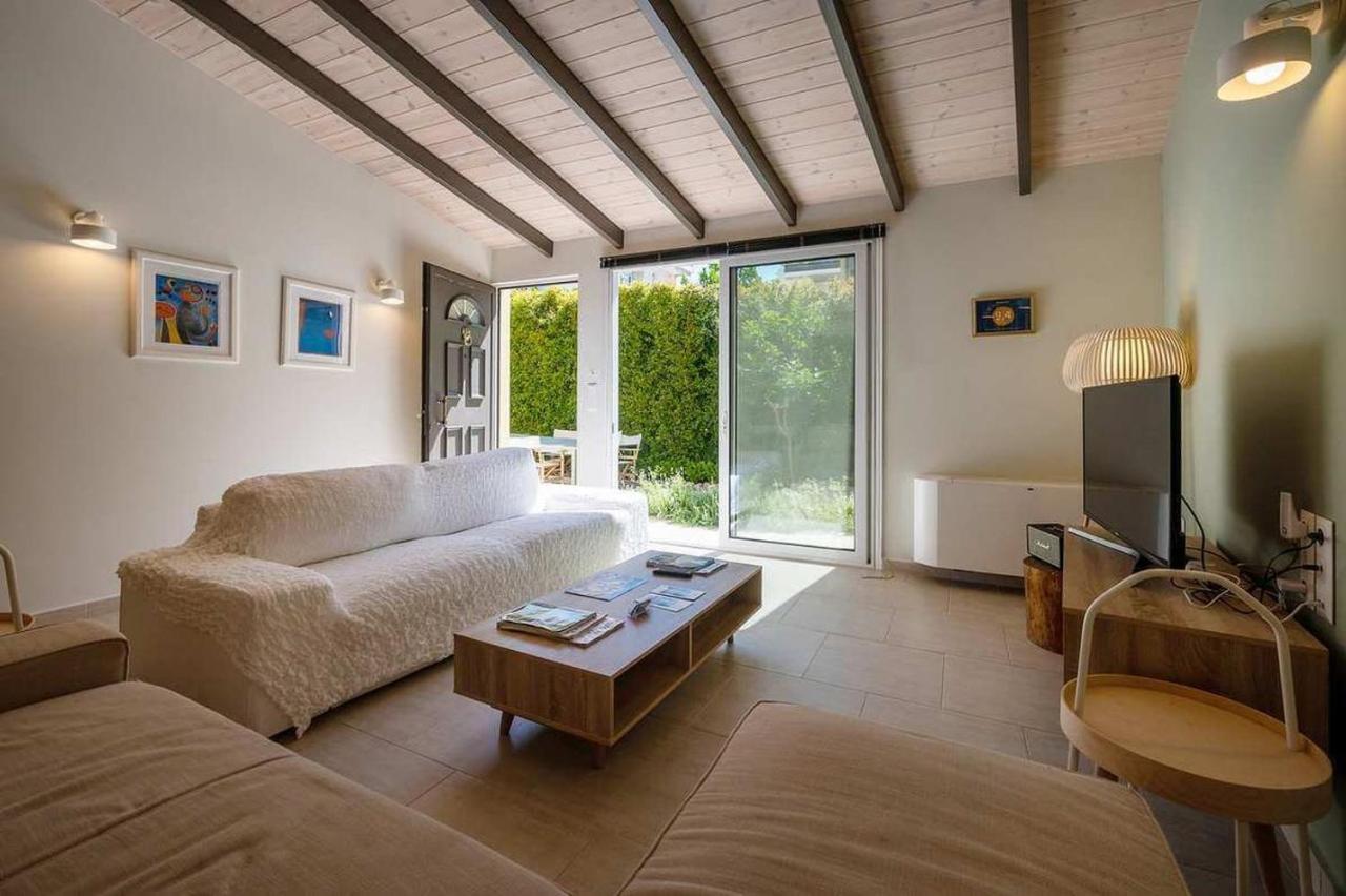 Linas Home - Kalamata Mediterranean Villas Luaran gambar